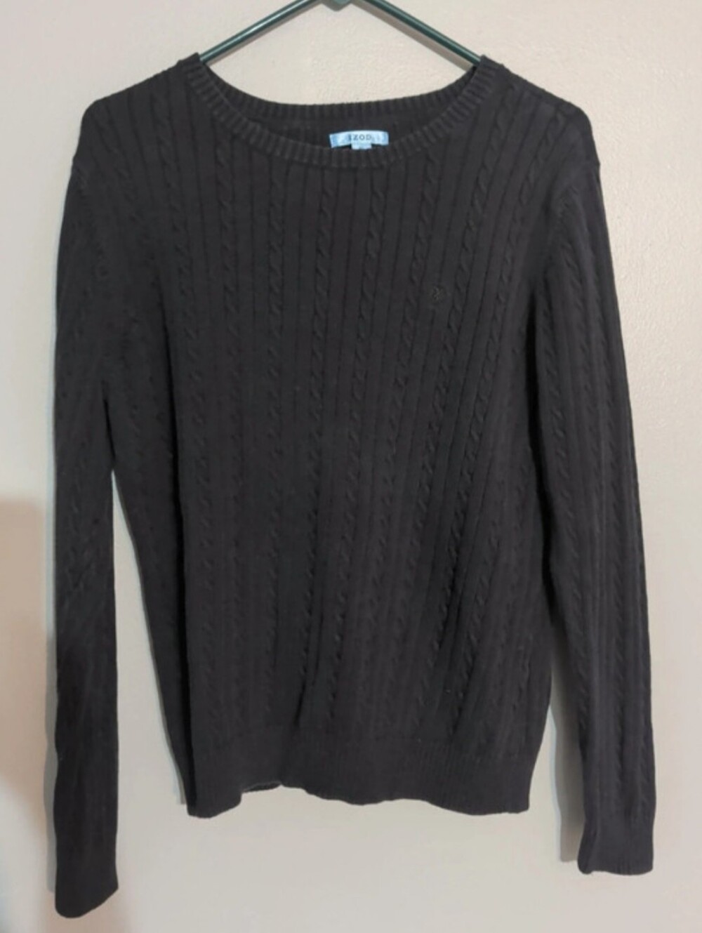 Izod Black Cable-Knit Crewneck Sweater